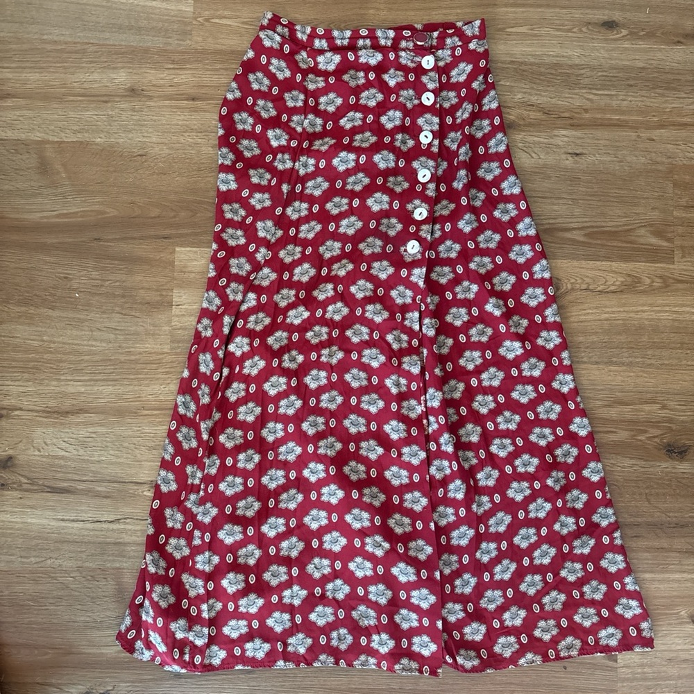 Red Vintage Patterned Skirt